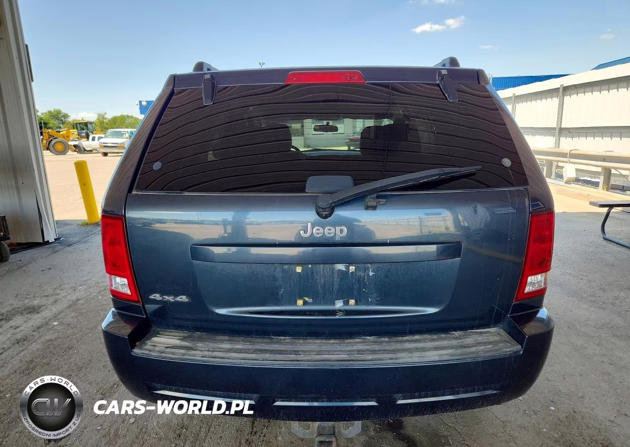 2007 Jeep Grand Cherokee Laredo VIN:1J8GR48K57C537126 - 6