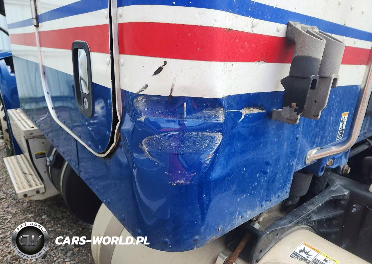 2018 Peterbilt 579 - Semi Truck VIN:1XPBDP9XXJD474083 - 13