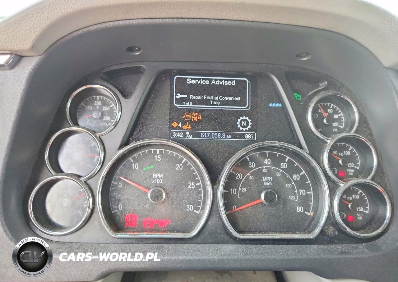 2018 Peterbilt 579 - Semi Truck VIN:1XPBDP9XXJD474083 - 9