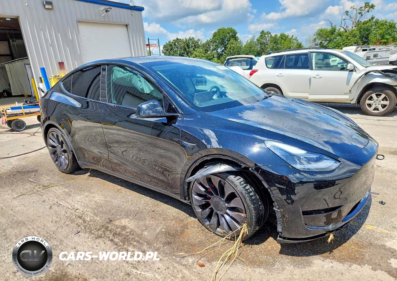 2021 Tesla Model Y VIN:5YJYGDEFXMF301434 - 4