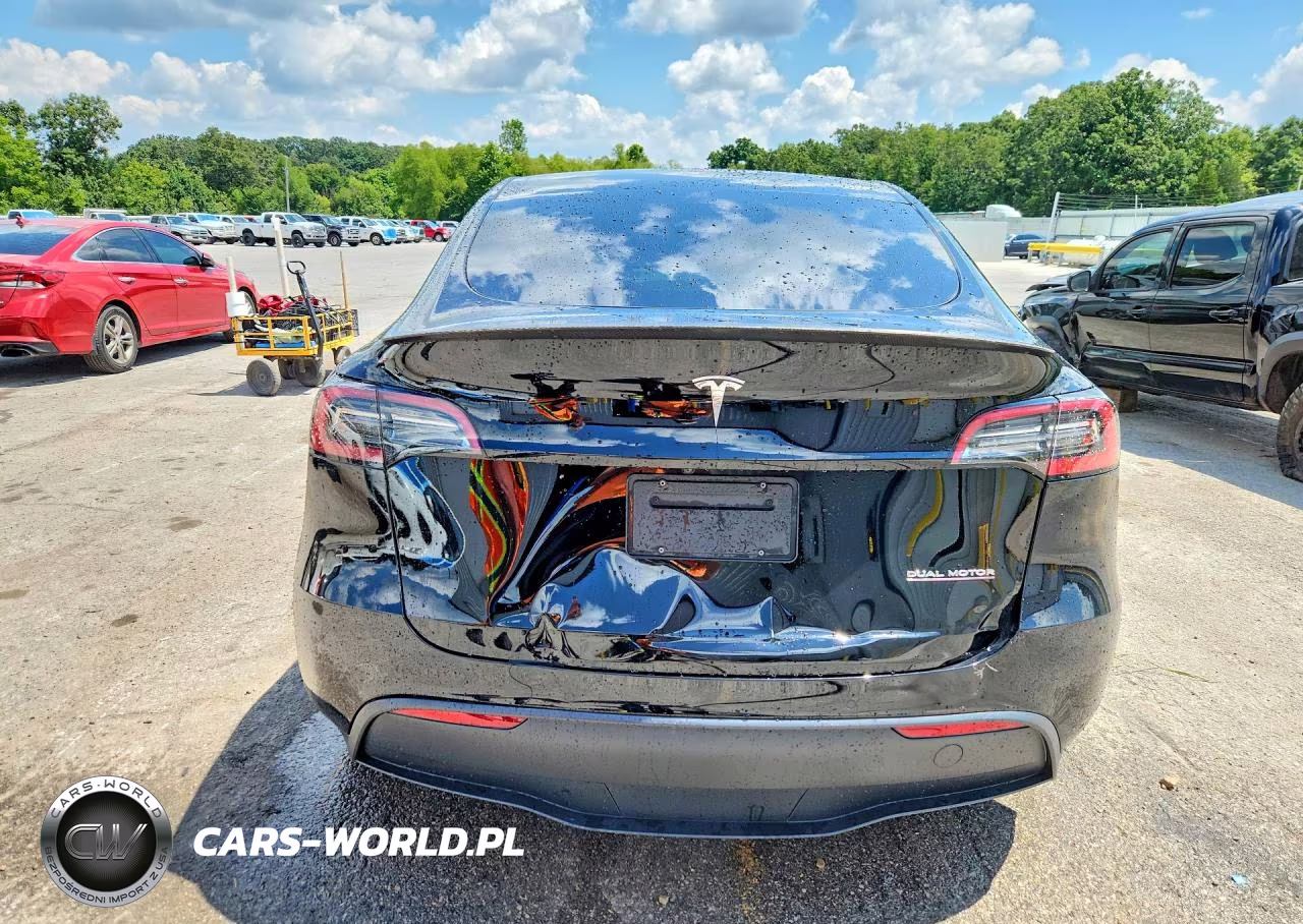 2021 Tesla Model Y VIN:5YJYGDEFXMF301434 - 6