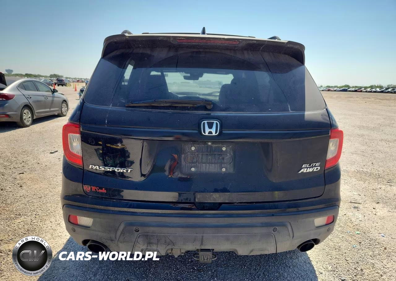 2019 Honda Passport Elite VIN:5FNYF8H03KB021840 - 6