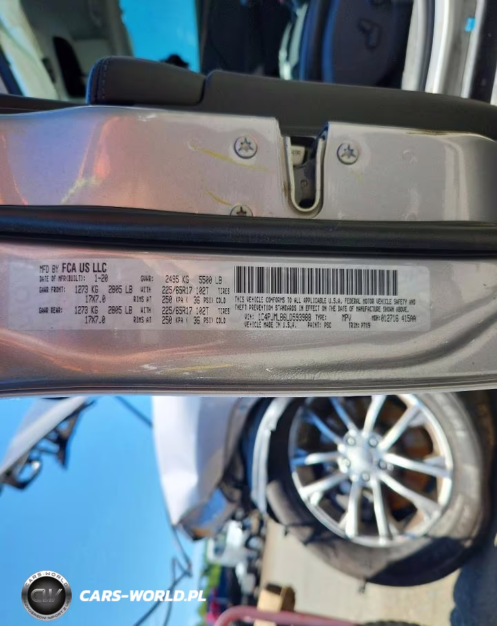 2020 Jeep Cherokee Latitude Plus VIN:1C4PJMLB6LD593988 - 13