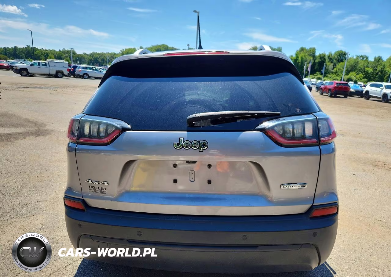 2020 Jeep Cherokee Latitude Plus VIN:1C4PJMLB6LD593988 - 6