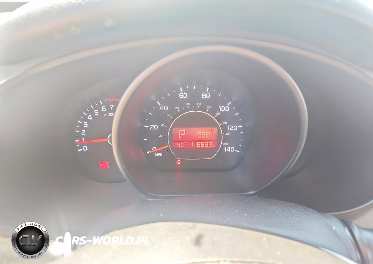 2015 Kia Soul Base VIN:KNDJN2A29F7805500 - 9