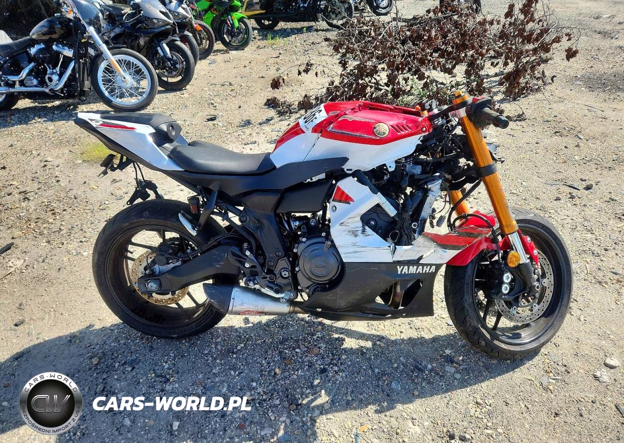 2026 Yamaha Yzf690 S