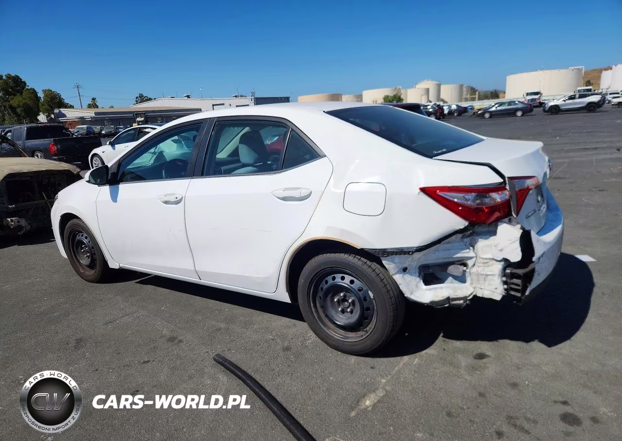 2015 Toyota Corolla Le VIN:5YFBURHE1FP297781 - 2