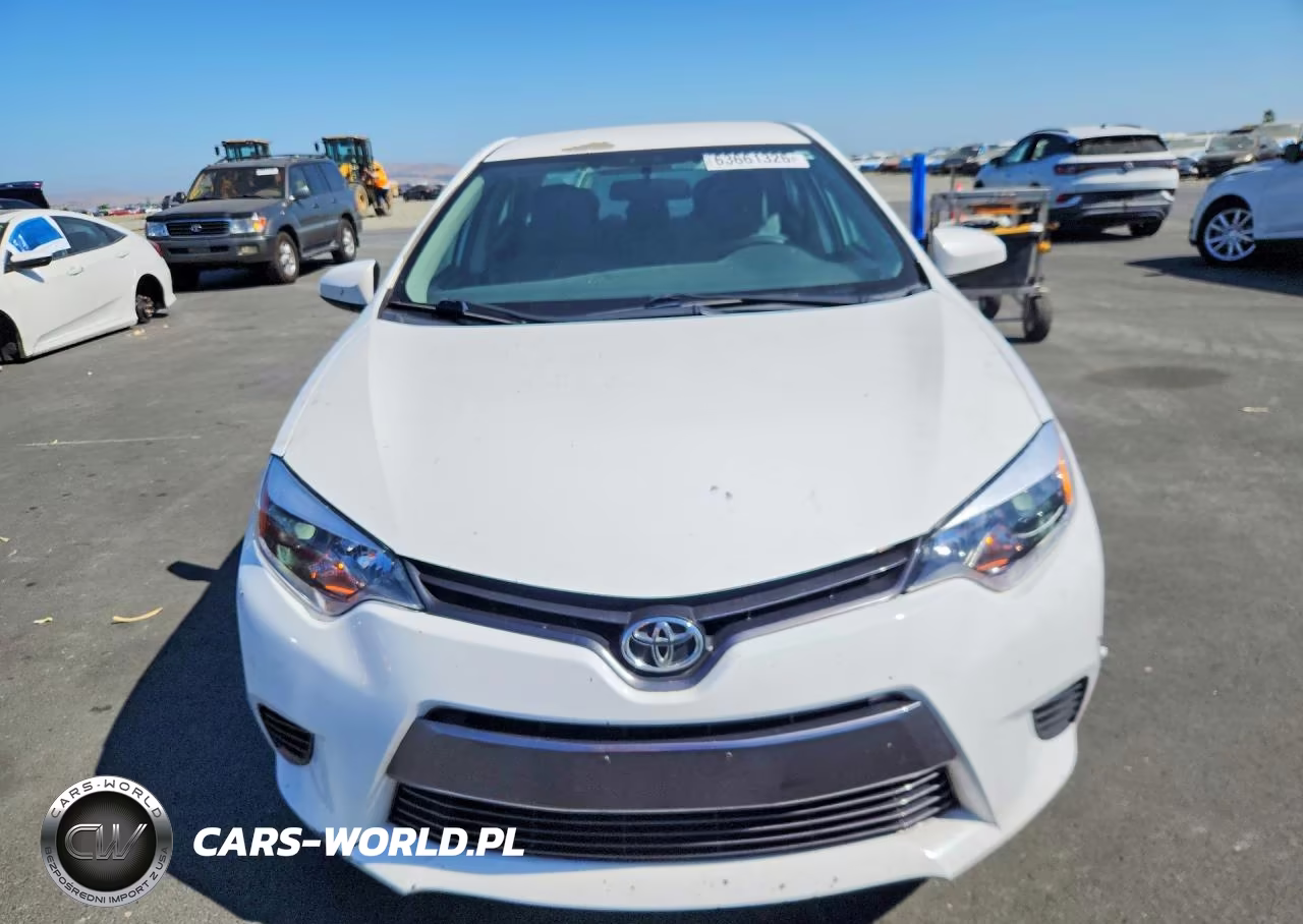 2015 Toyota Corolla Le VIN:5YFBURHE1FP297781 - 5