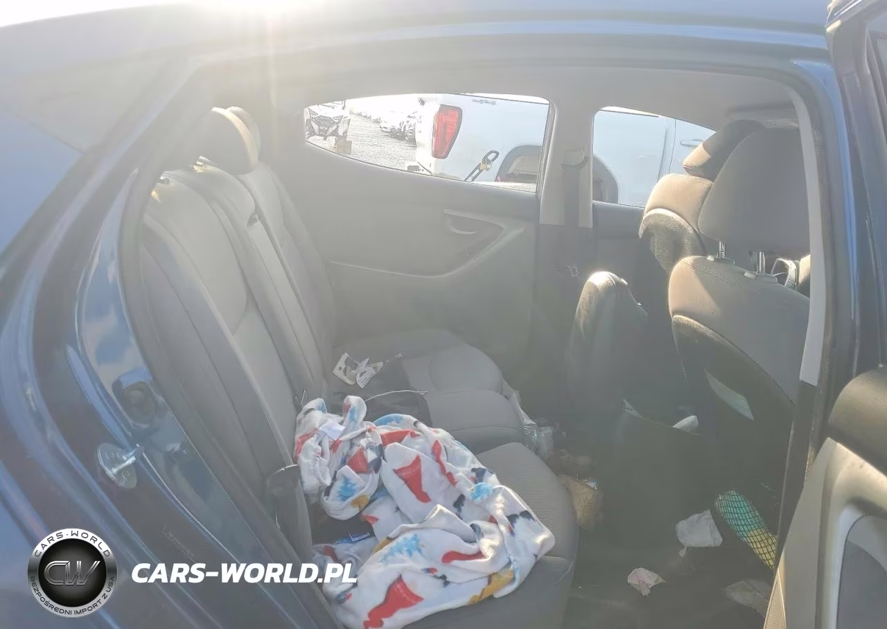 2016 Hyundai Elantra Se VIN:5NPDH4AE8GH728190 - 10