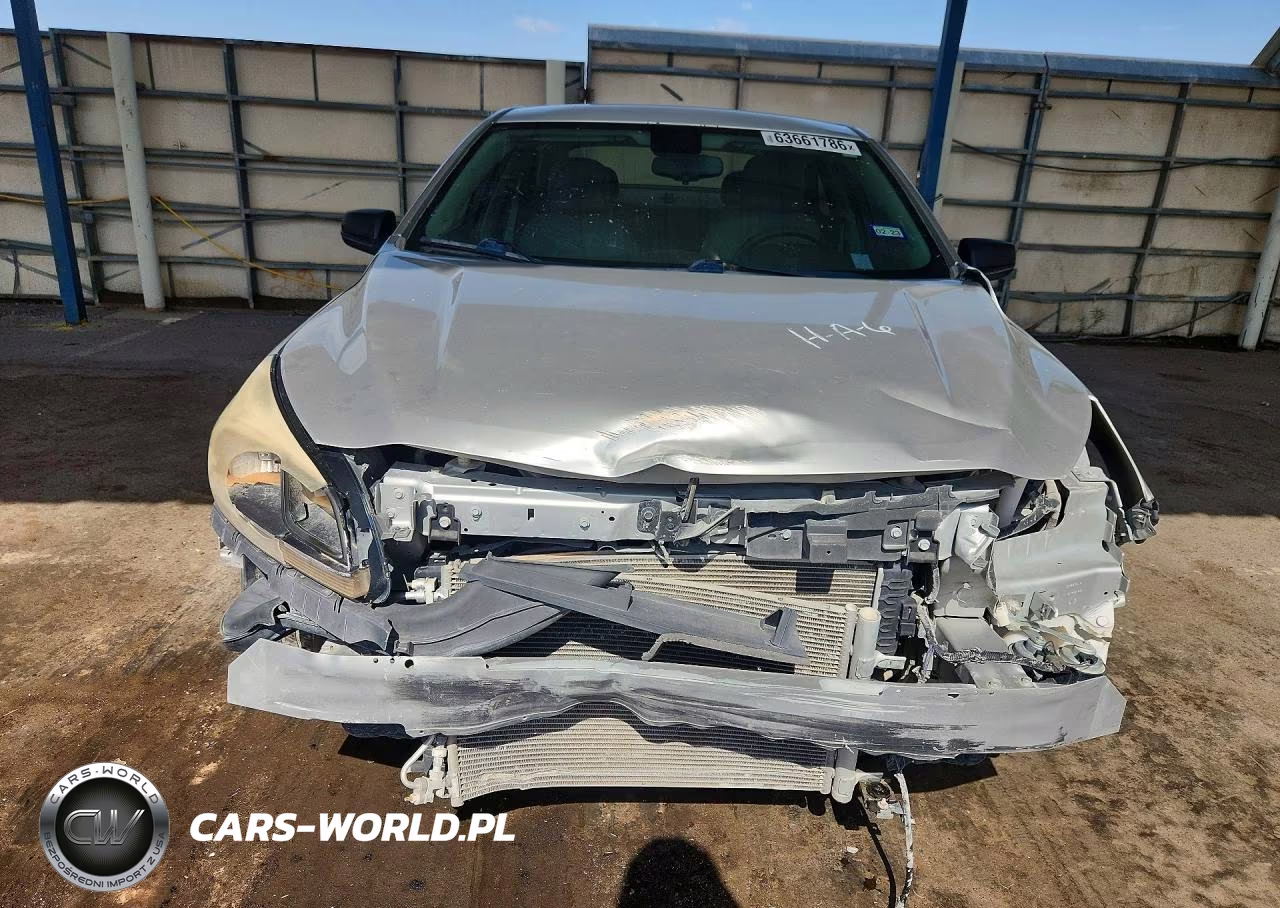 2014 Chevrolet Malibu Ls VIN:1G11B5SL1EU125441 - 5