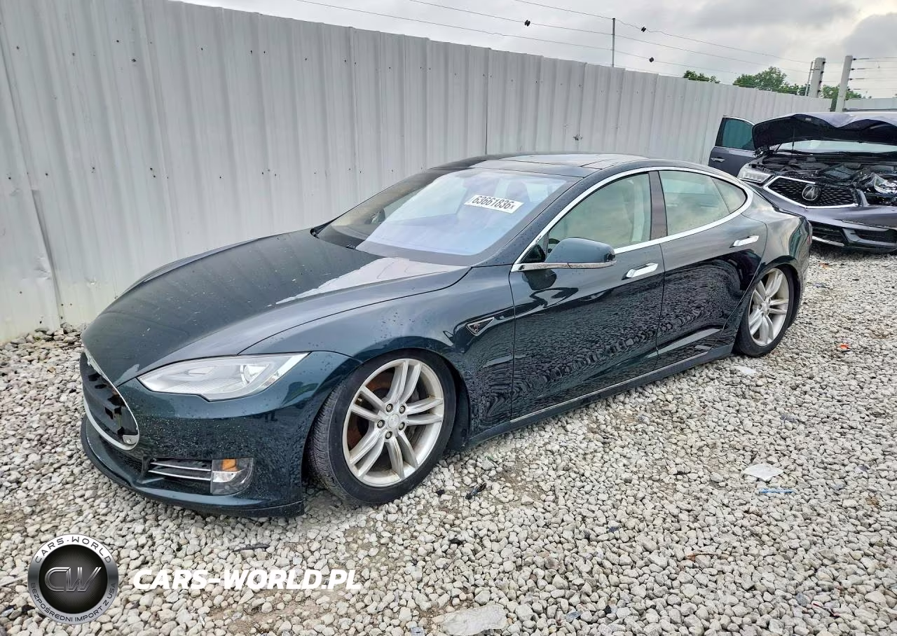 2013 Tesla Model S