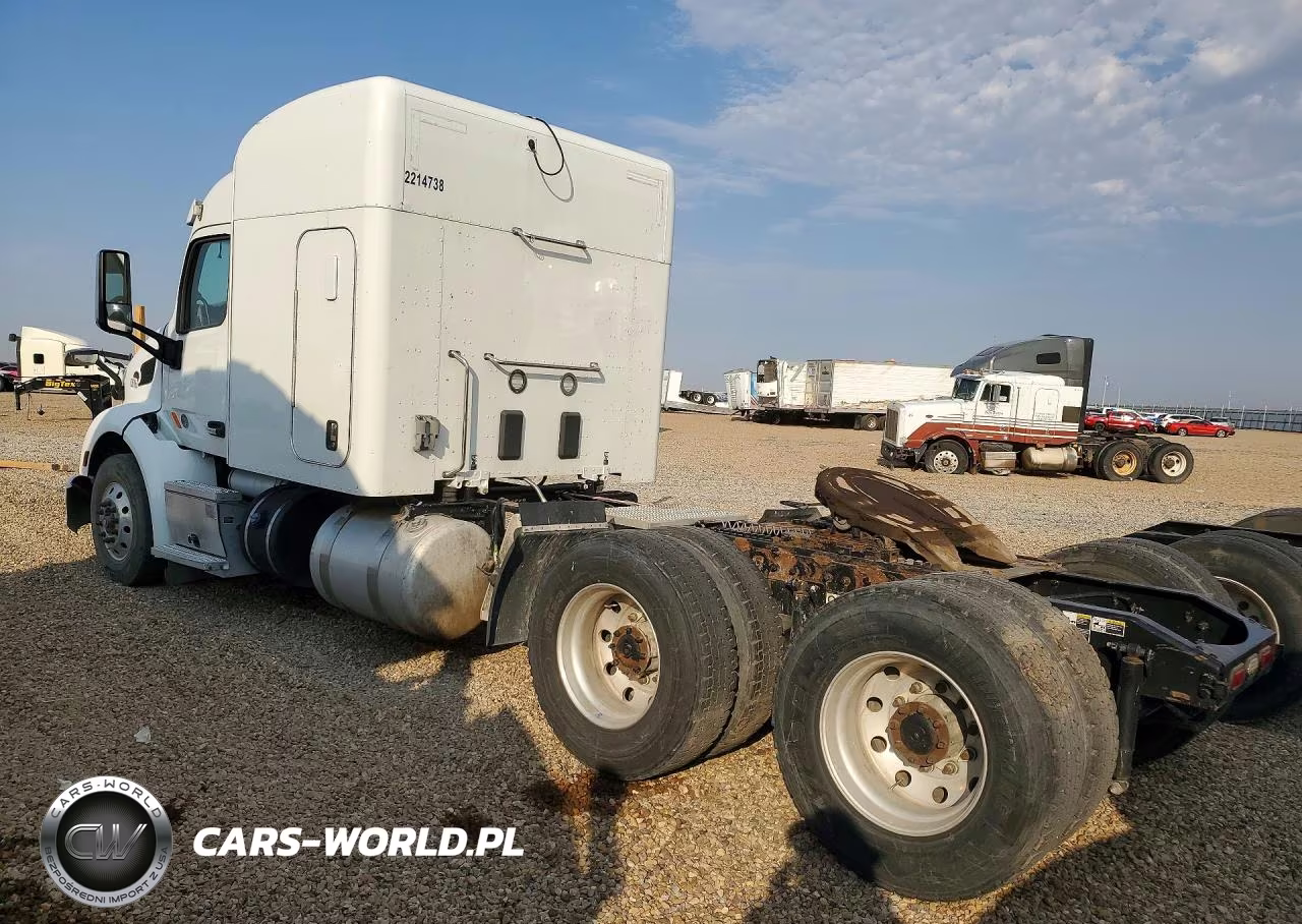 2018 Peterbilt 579 Semi Truck VIN:1XPBDP9X8JD473711 - 2
