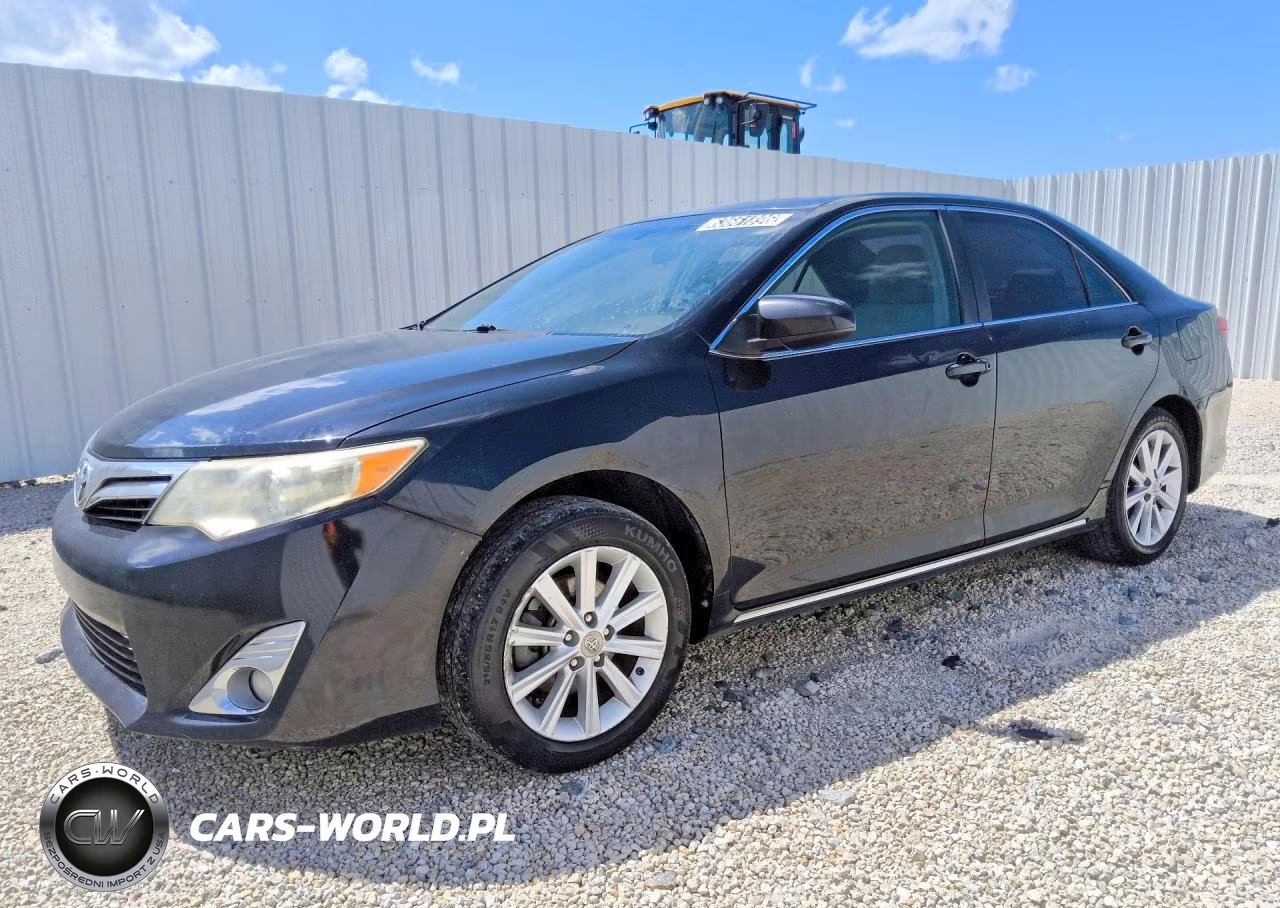 2012 Toyota Camry Xle – zdjęcie 1 z 13