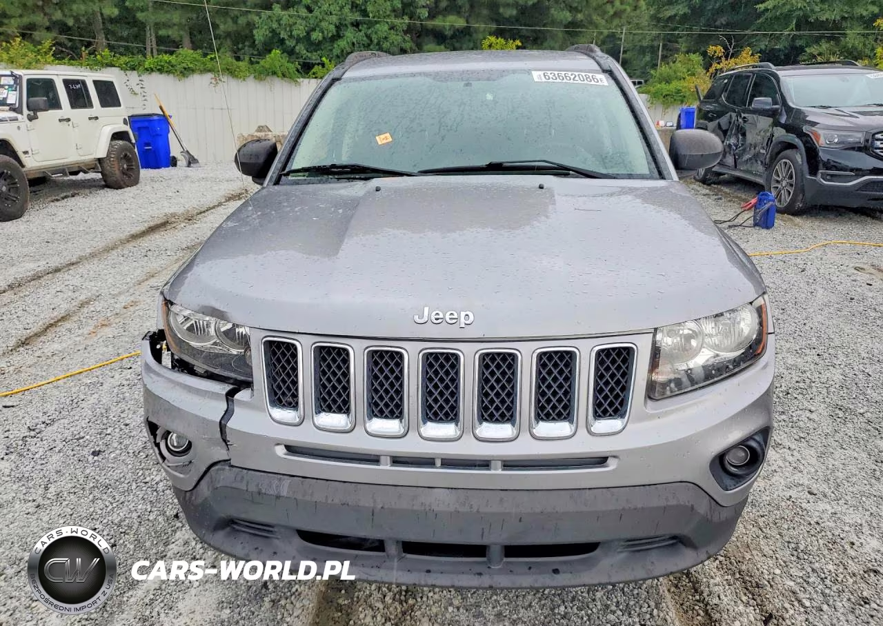 2015 Jeep Compass Sport VIN:1C4NJCBA8FD198046 - 5