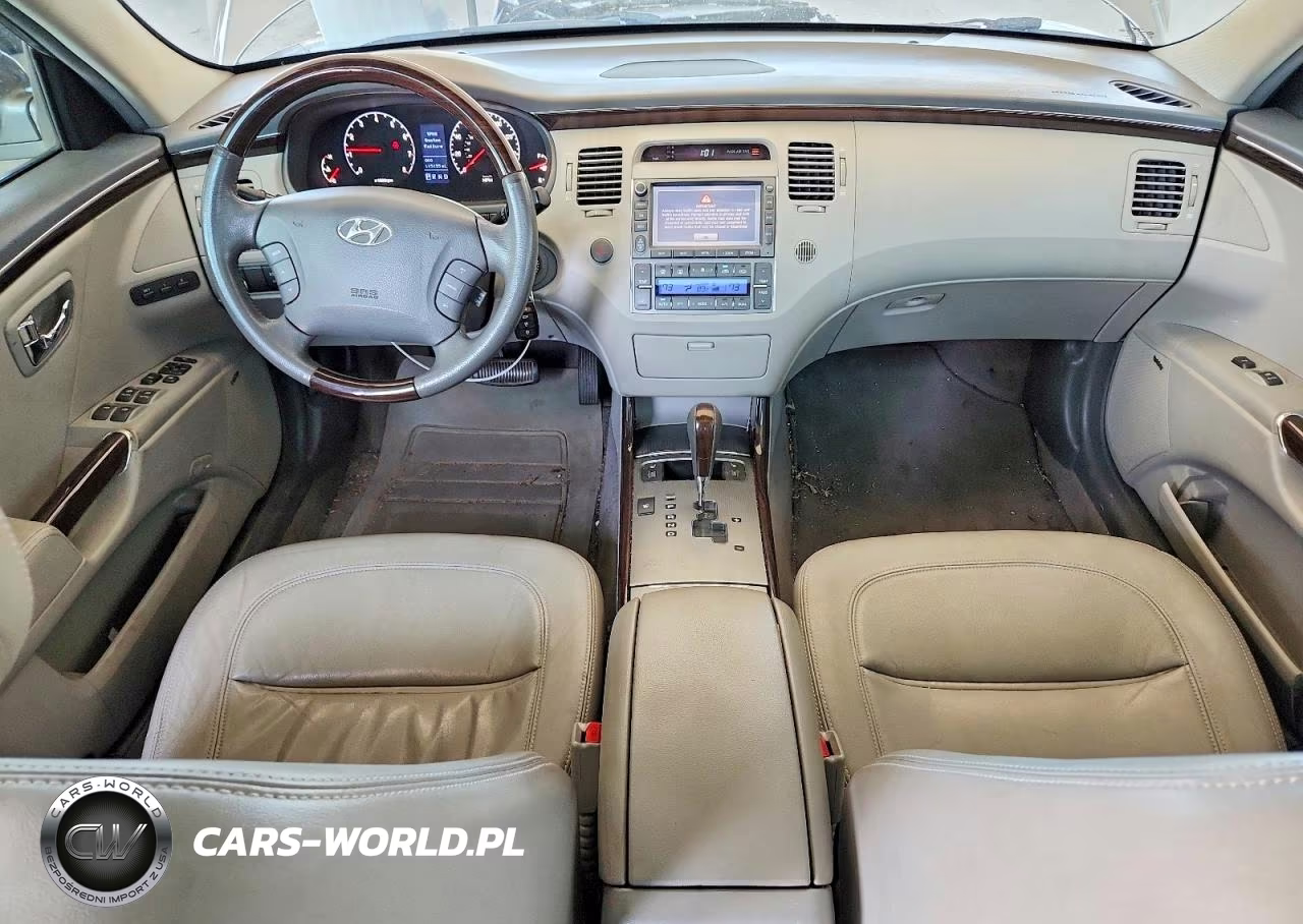 2010 Hyundai Azera Limited VIN:KMHFC4DF9AA460904 - 8