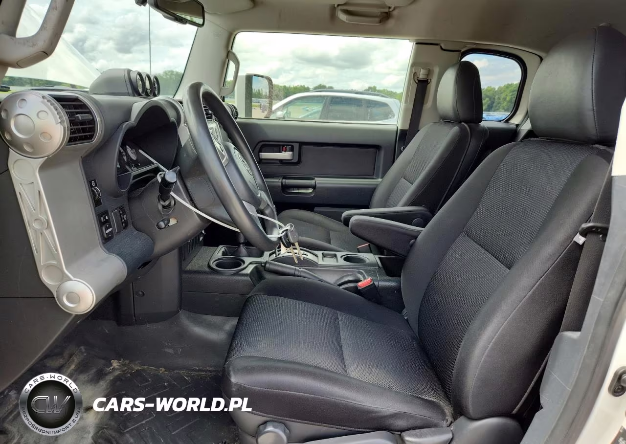 2014 Toyota Fj Cruiser Base VIN:JTEBU4BF6EK189167 - 7