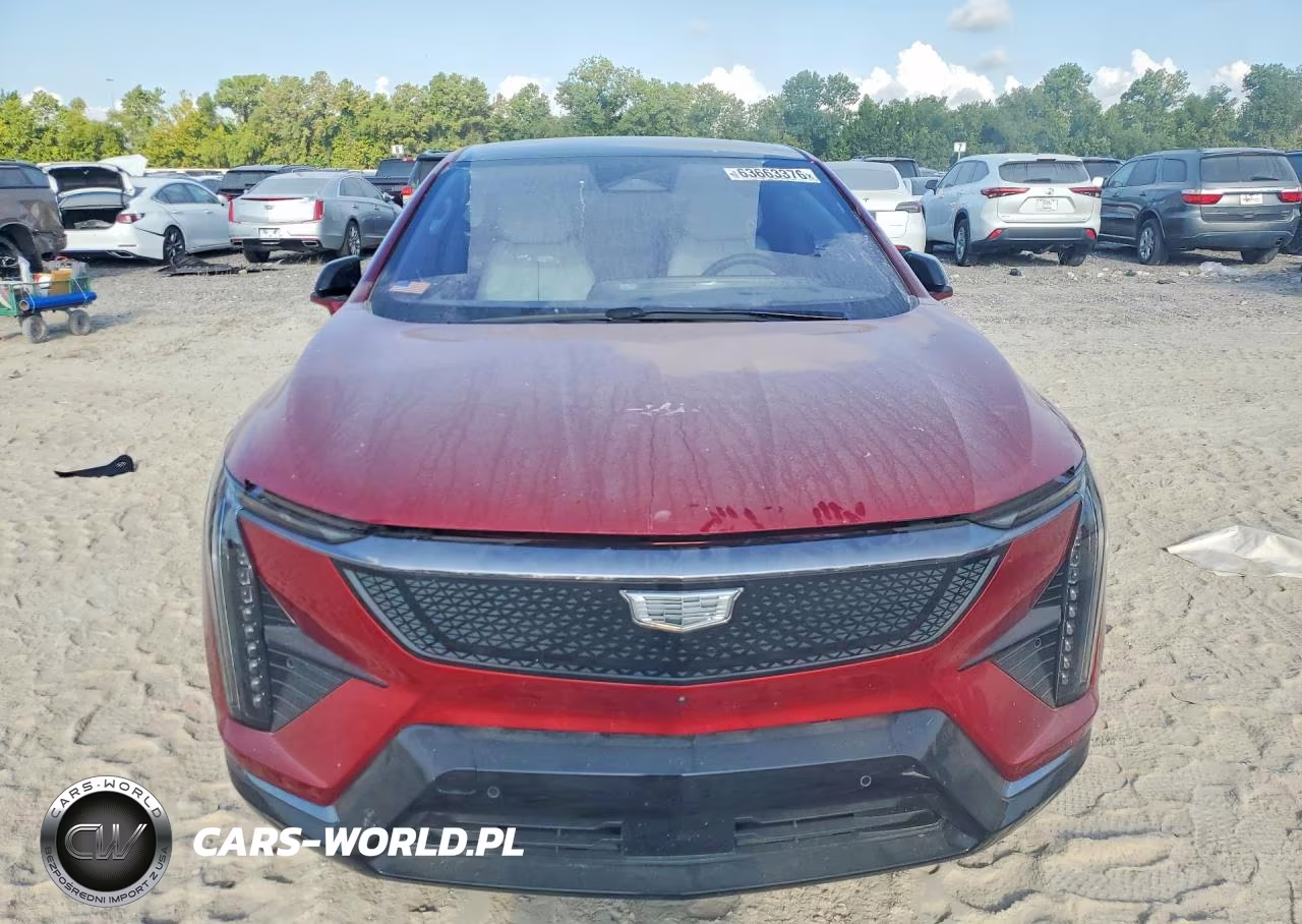 2025 Cadillac Optiq Sport VIN:3GYK3GMR8SS230778 - 5