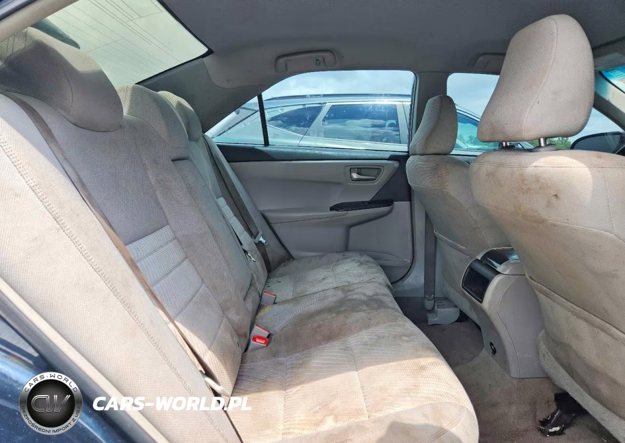 2017 Toyota Camry Le VIN:4T1BF1FK9HU387332 - 10