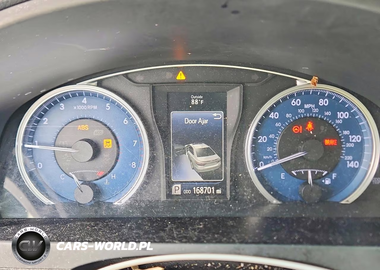 2017 Toyota Camry Le VIN:4T1BF1FK9HU387332 - 9