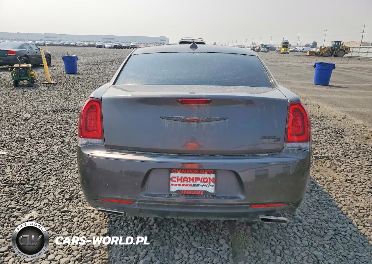 2023 Chrysler 300 S VIN:2C3CCABG4PH585373 - 6