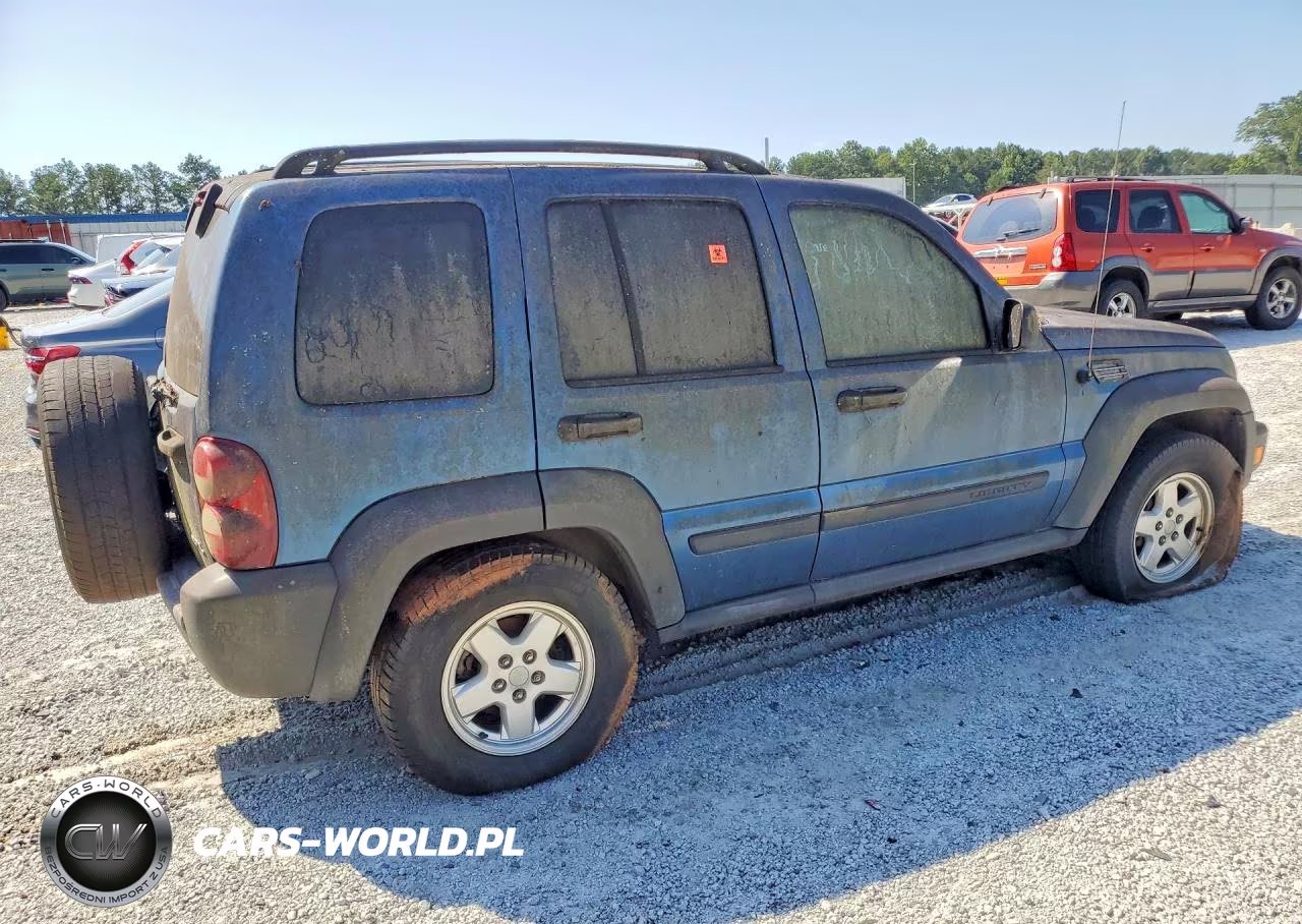 2006 Jeep Liberty Sport VIN:1J4GL48K66W179213 - 3