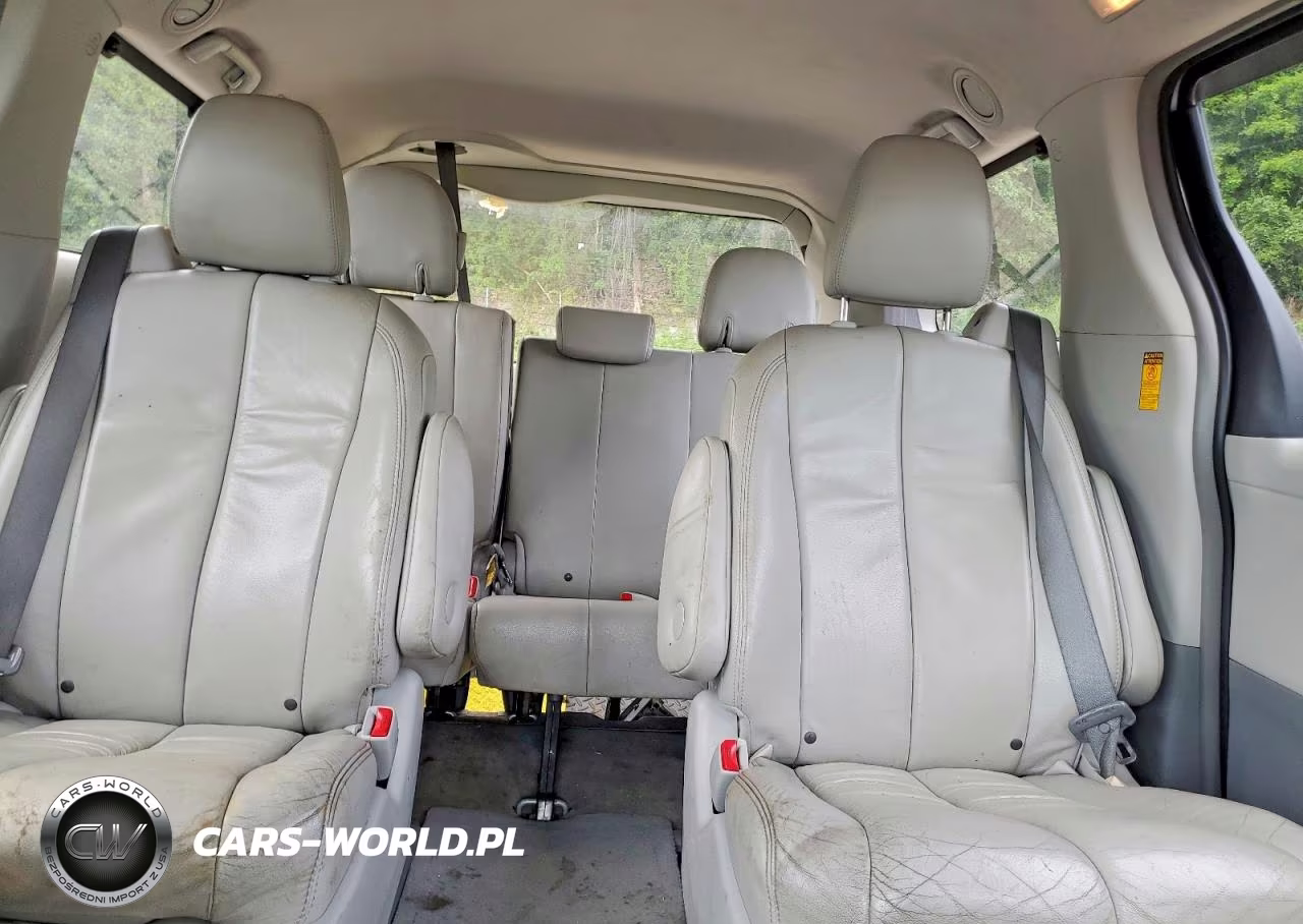 2014 Toyota Sienna Xle 7-Passenger VIN:5TDDK3DCXES076203 - 10