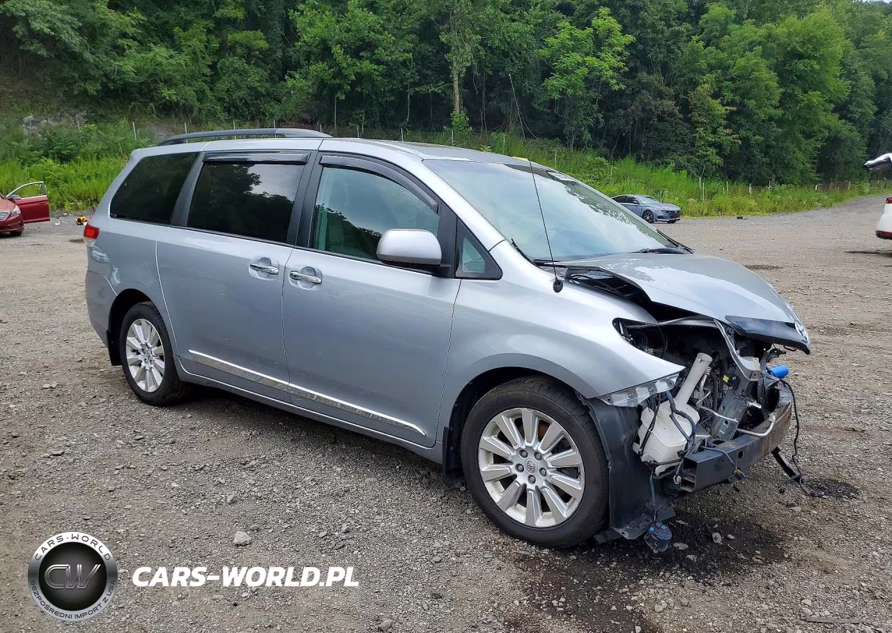 2014 Toyota Sienna Xle 7-Passenger VIN:5TDDK3DCXES076203 - 4