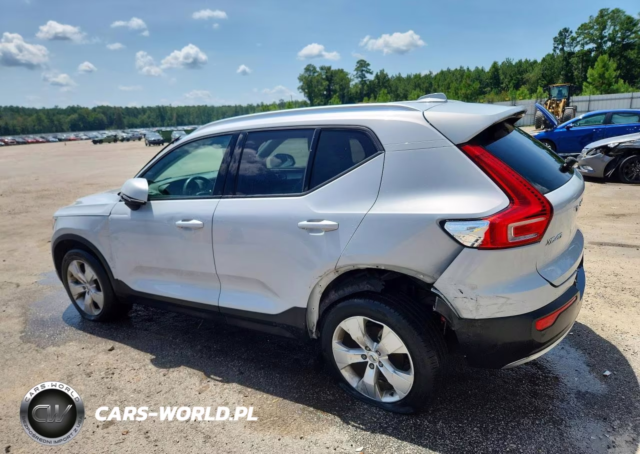 2021 Volvo Xc40 T4 Momentum VIN:YV4AC2HK8M2486853 - 2