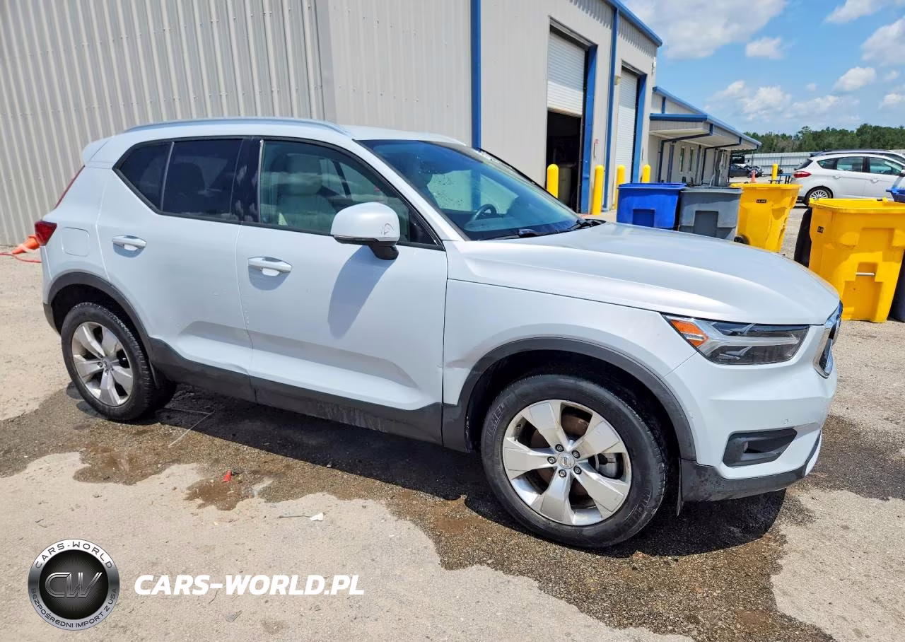 2021 Volvo Xc40 T4 Momentum VIN:YV4AC2HK8M2486853 - 4
