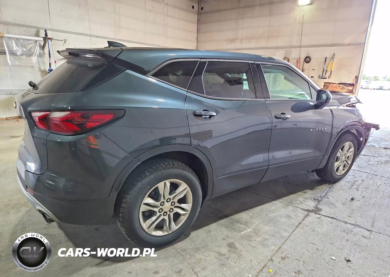 2019 Chevrolet Blazer 1Lt VIN:3GNKBBRAXKS577938 - 3