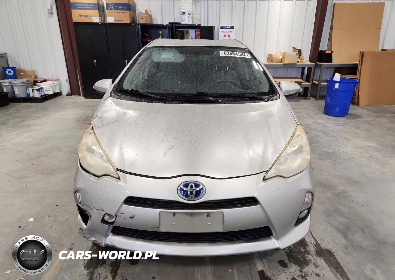 2012 Toyota Prius C Four VIN:JTDKDTB32C1500875 - 5