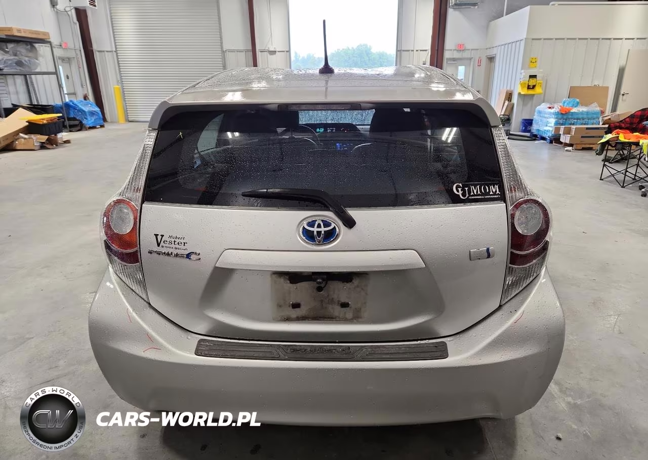 2012 Toyota Prius C Four VIN:JTDKDTB32C1500875 - 6