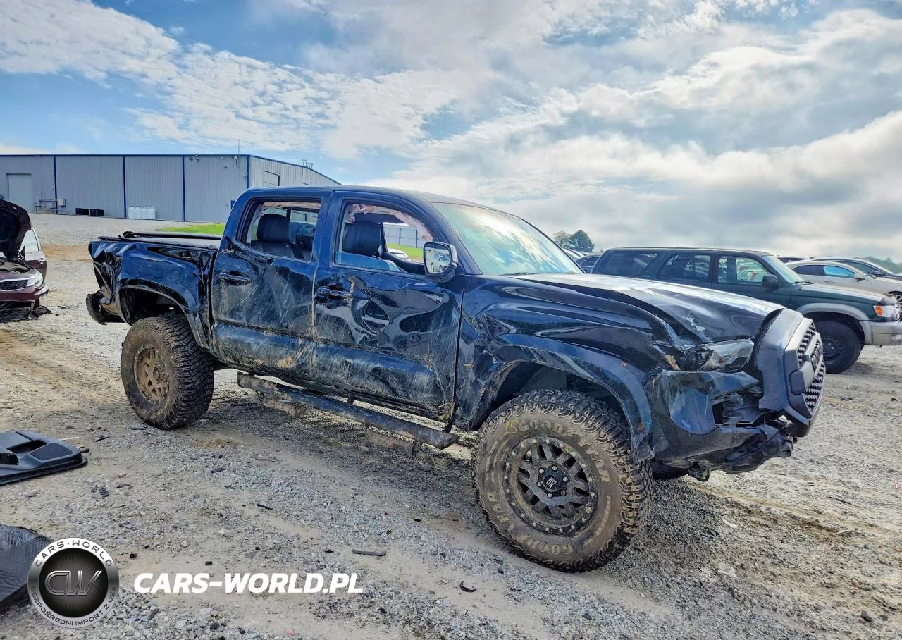 2017 Toyota Tacoma Sr5 V6 VIN:5TFAZ5CN1HX024079 - 4
