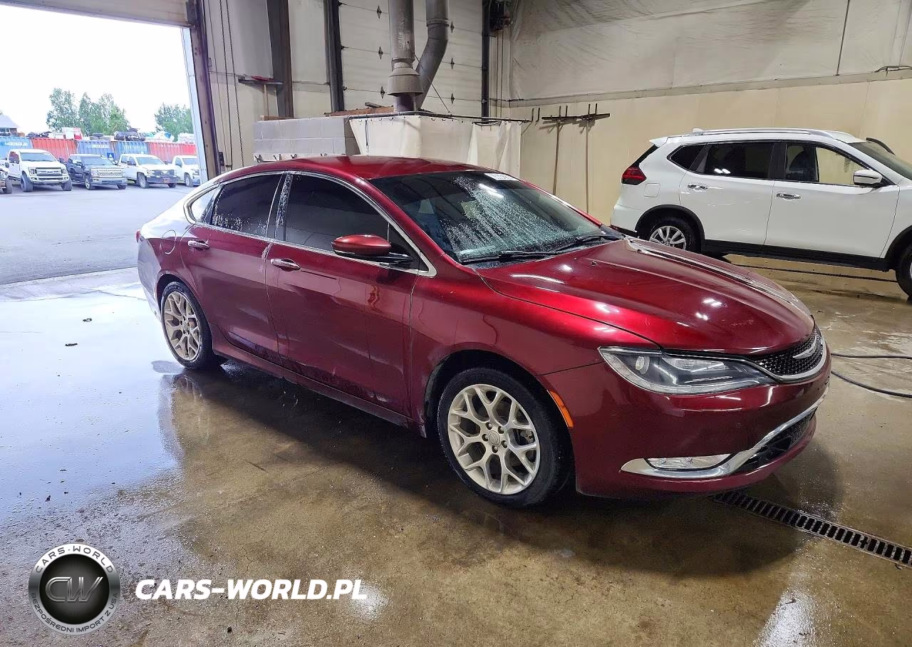 2015 Chrysler 200 C VIN:1C3CCCEG6FN686931 - 4