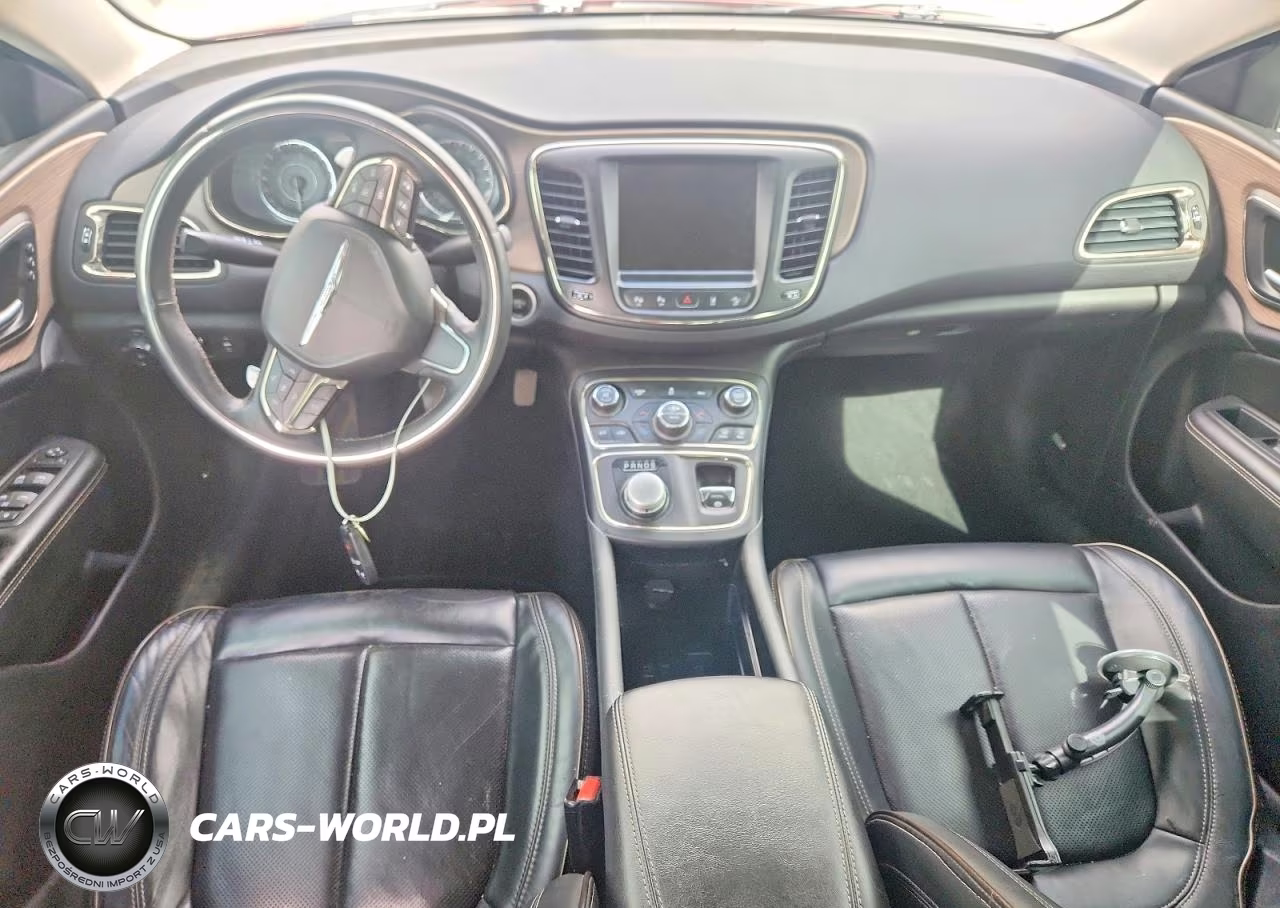 2015 Chrysler 200 C VIN:1C3CCCEG6FN686931 - 8