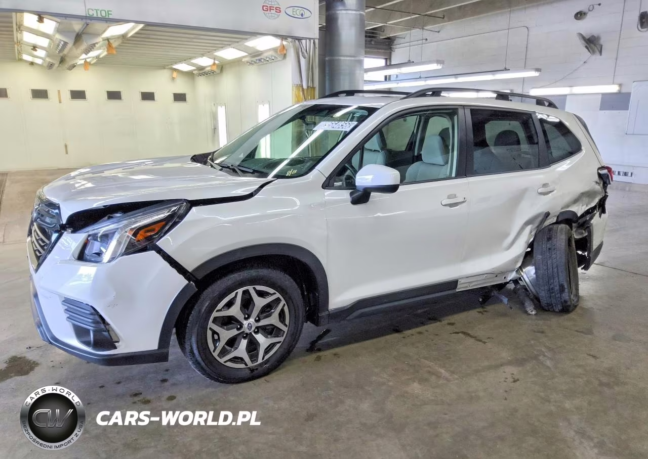 2024 Subaru Forester Premium VIN:JF2SKADC8RH477398 - 1