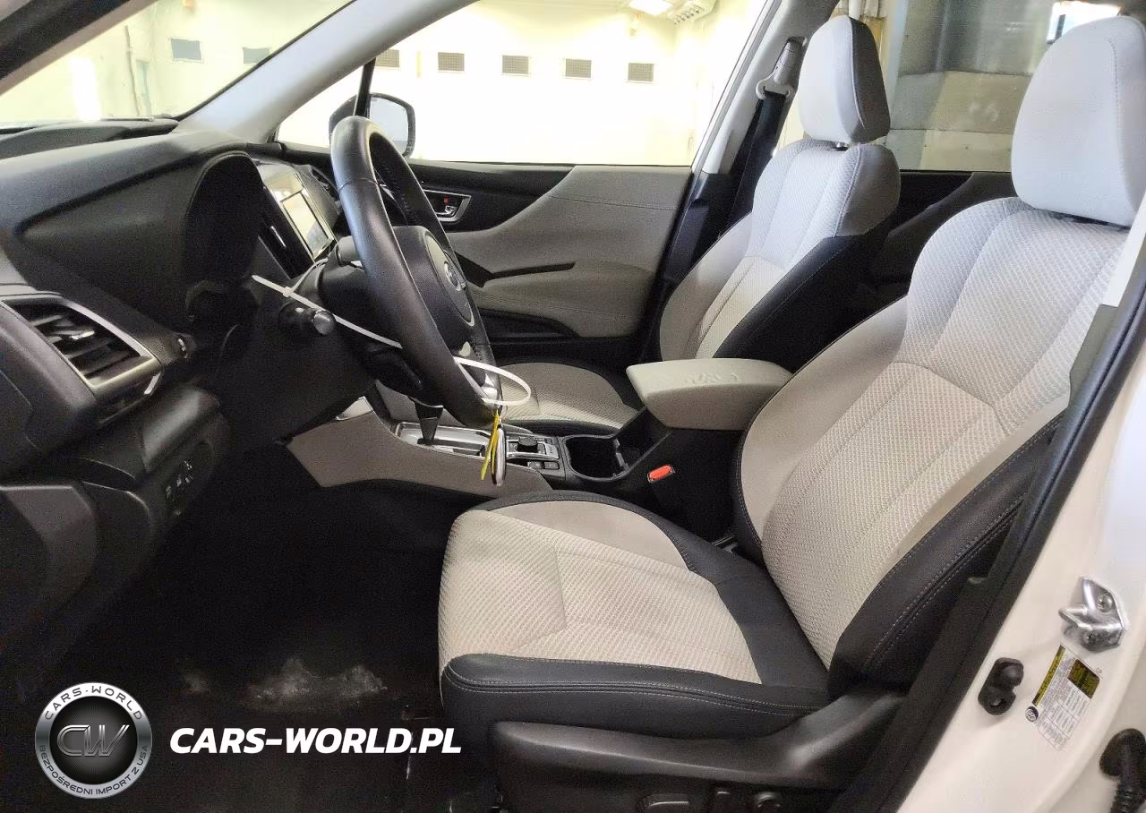 2024 Subaru Forester Premium VIN:JF2SKADC8RH477398 - 7