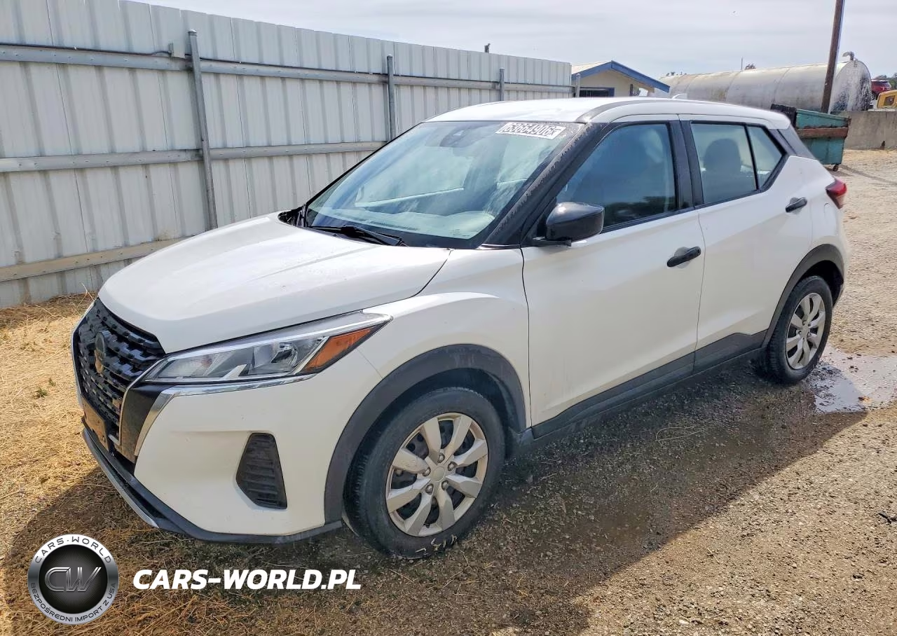 2021 Nissan Kicks S