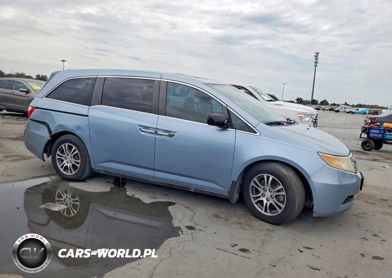 2012 Honda Odyssey Exl VIN:5FNRL5H69CB095121 - 4