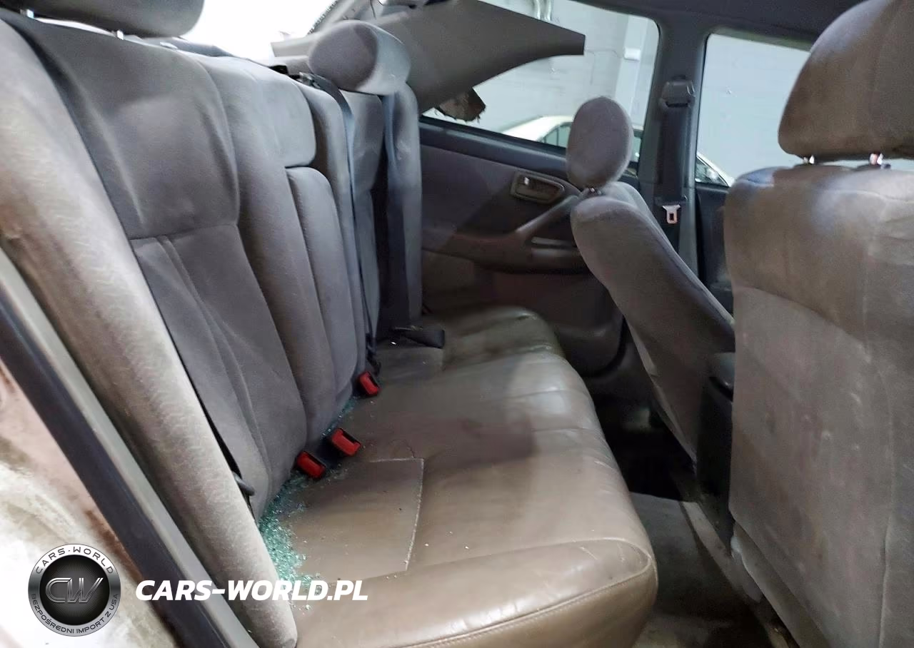 1998 Toyota Camry Le VIN:4T1BG22KXWU221925 - 10