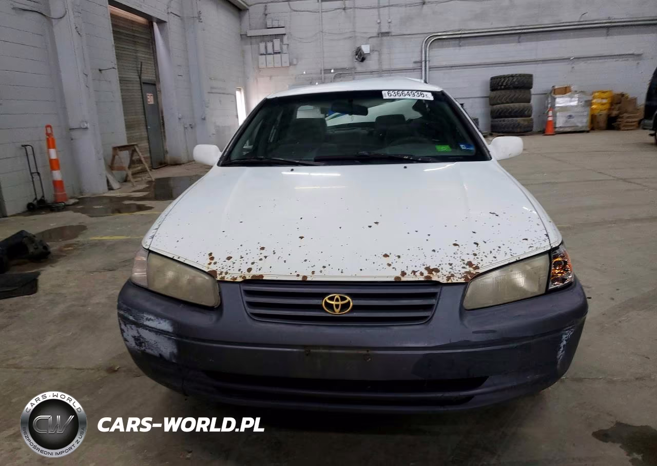 1998 Toyota Camry Le VIN:4T1BG22KXWU221925 - 5