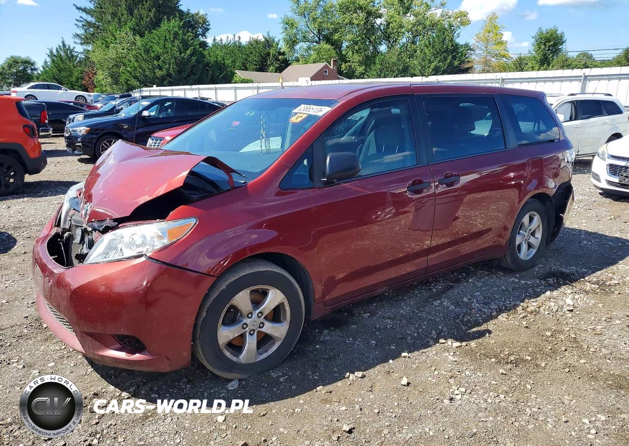 2013 Toyota Sienna L 7-Passenger – zdjęcie 1 z 13
