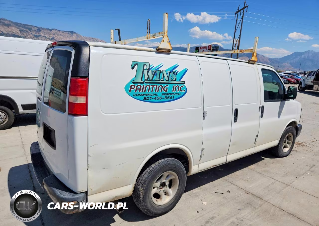 2014 Chevrolet Express G1500 VIN:1GCSGAFX0E1107825 - 3