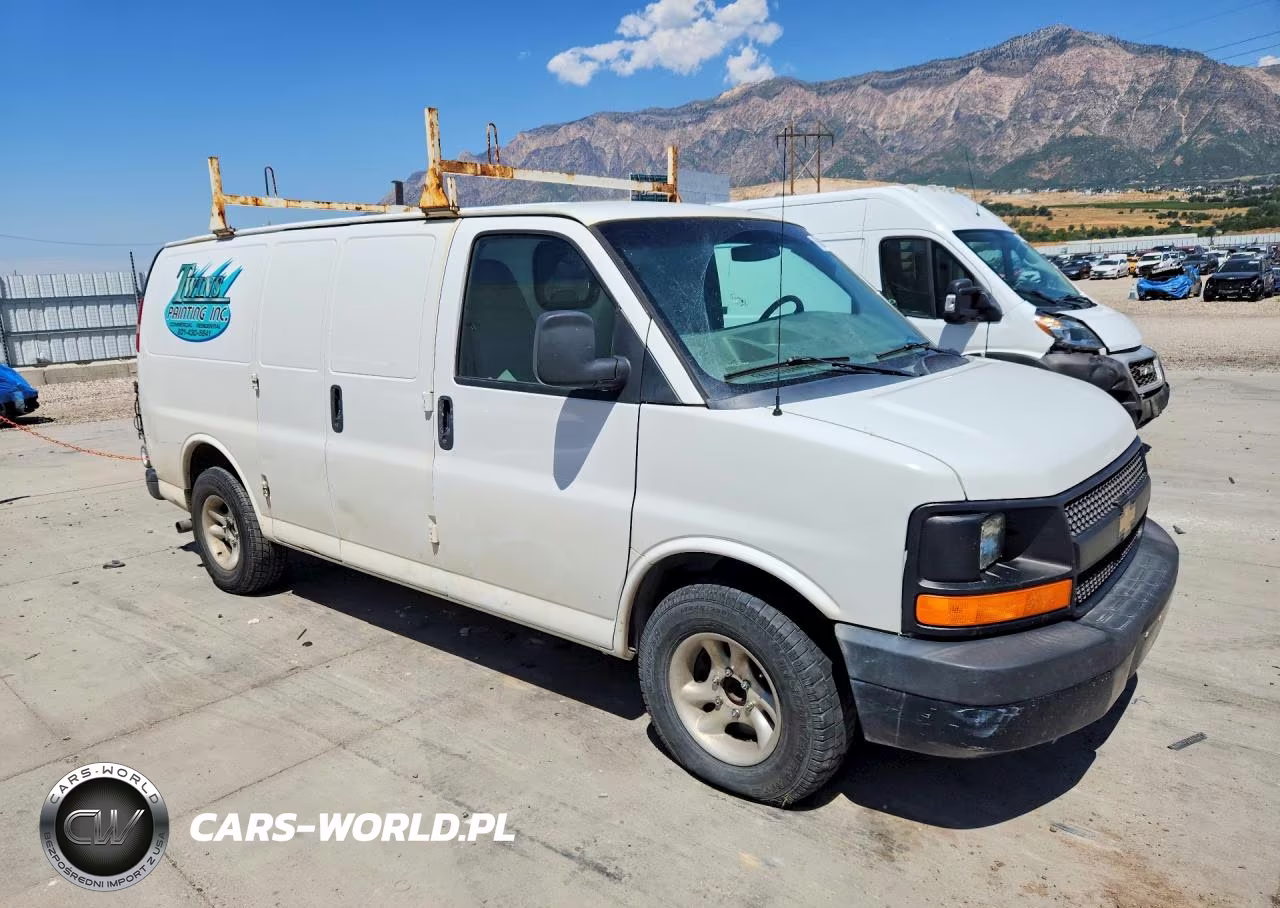 2014 Chevrolet Express G1500 VIN:1GCSGAFX0E1107825 - 4