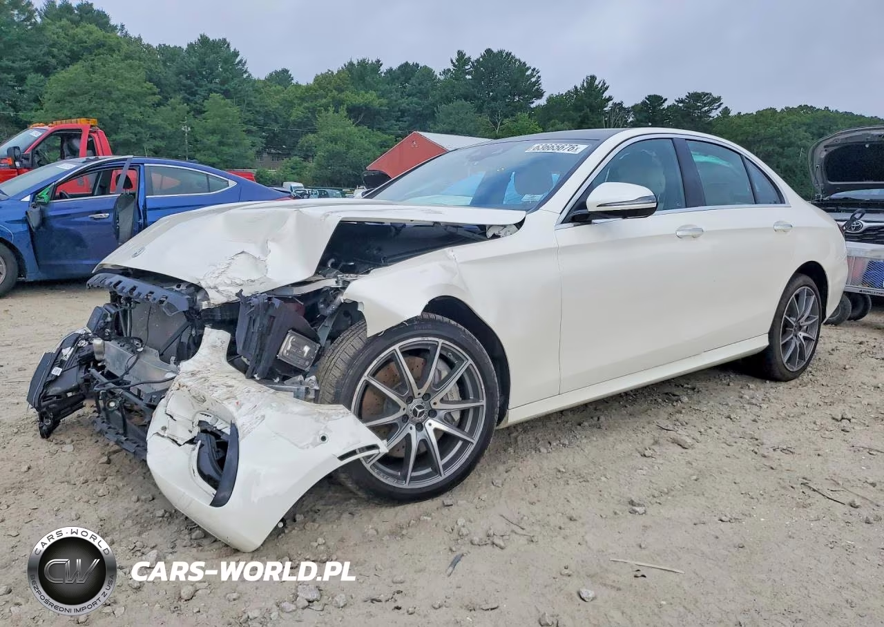 2022 Mercedes-Benz E 450 4Matic – zdjęcie 1 z 13
