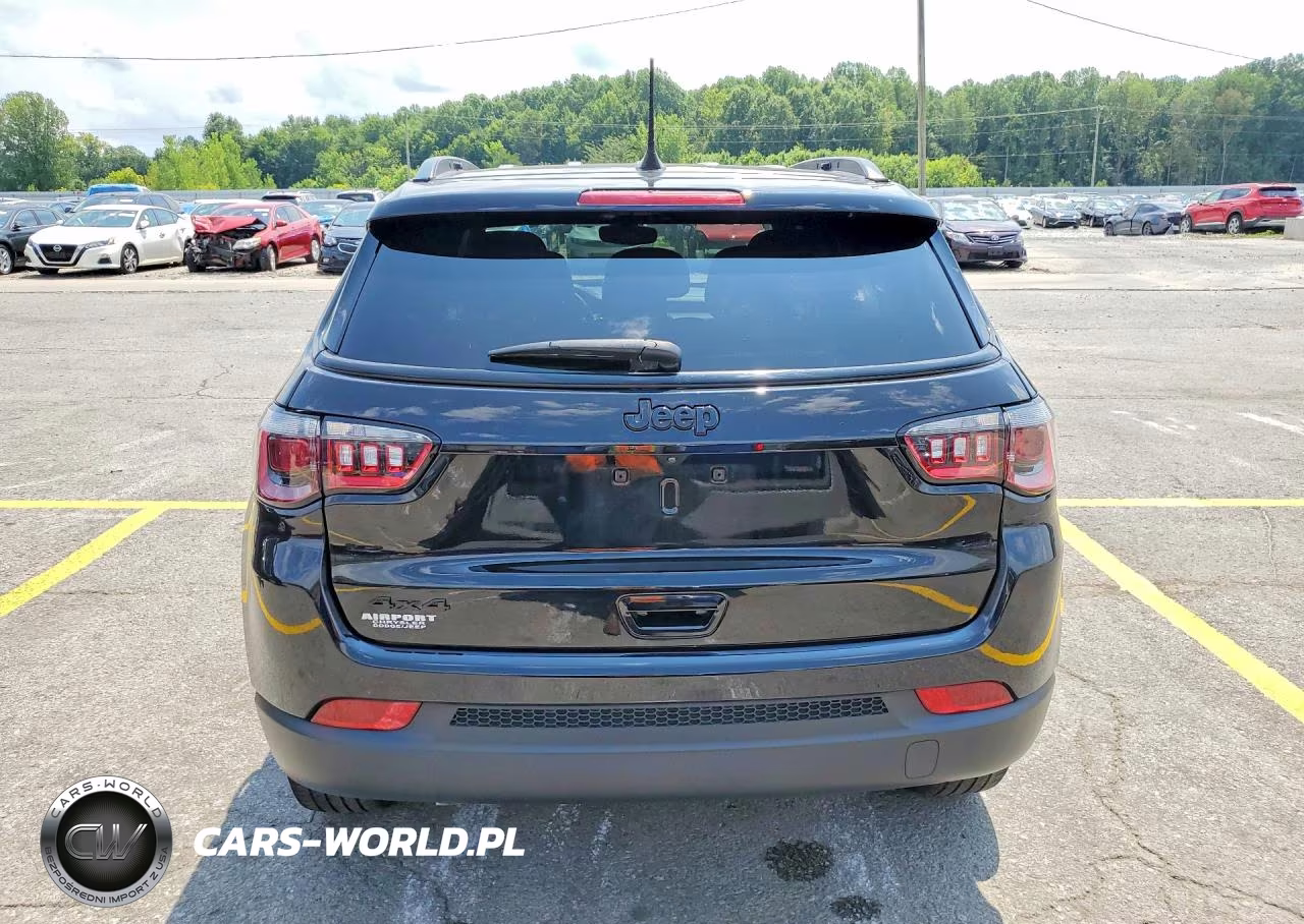 2024 Jeep Compass Latitude VIN:3C4NJDBN1RT599672 - 6