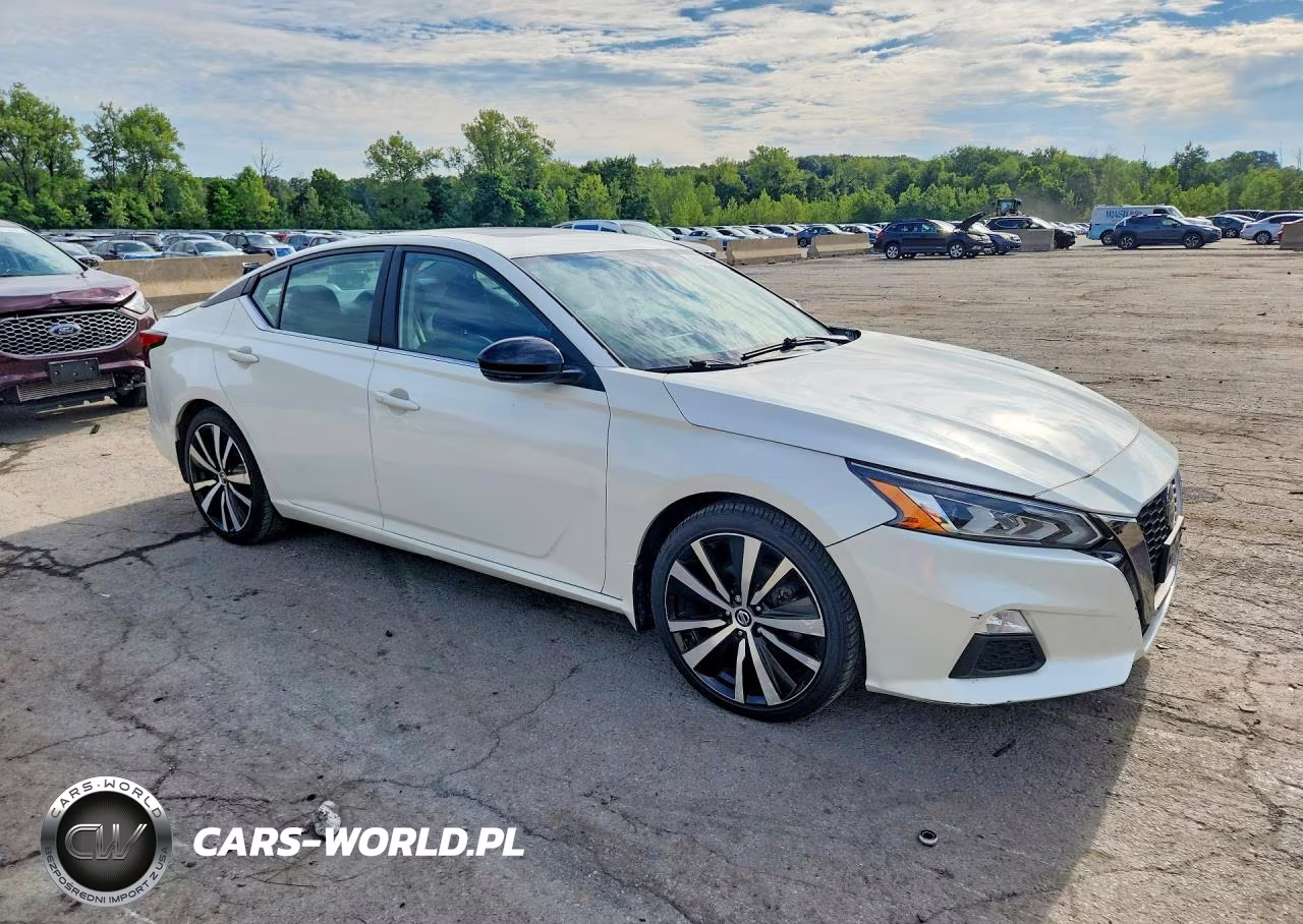 2020 Nissan Altima Sr VIN:1N4BL4CVXLC116779 - 4