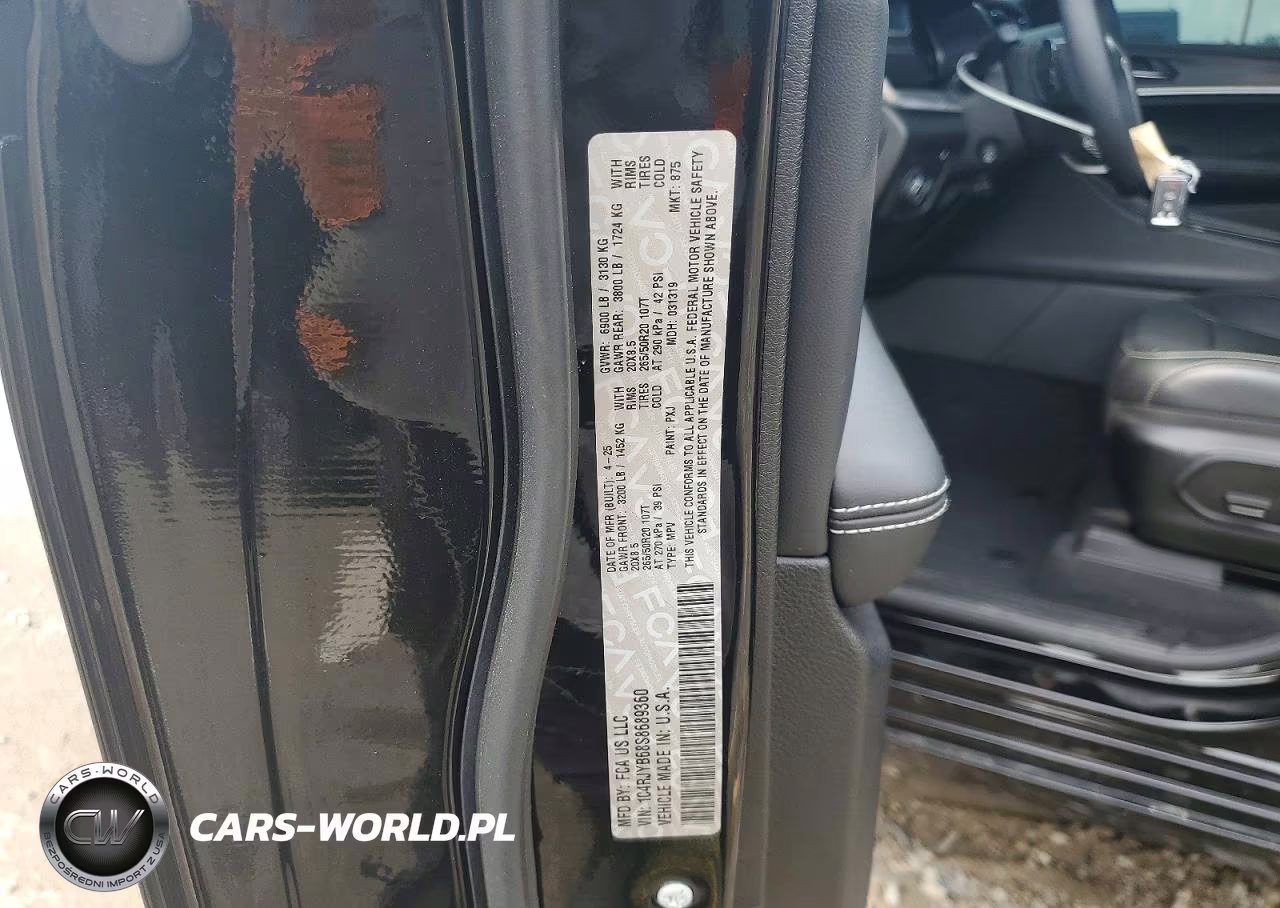 2025 Jeep Grand Cherokee 4Xe VIN:1C4RJYB68S8689360 - 13