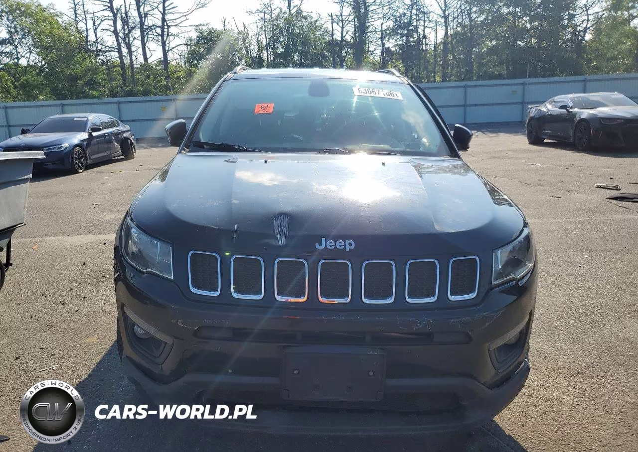 2019 Jeep Compass Latitude VIN:3C4NJDBB5KT601726 - 5