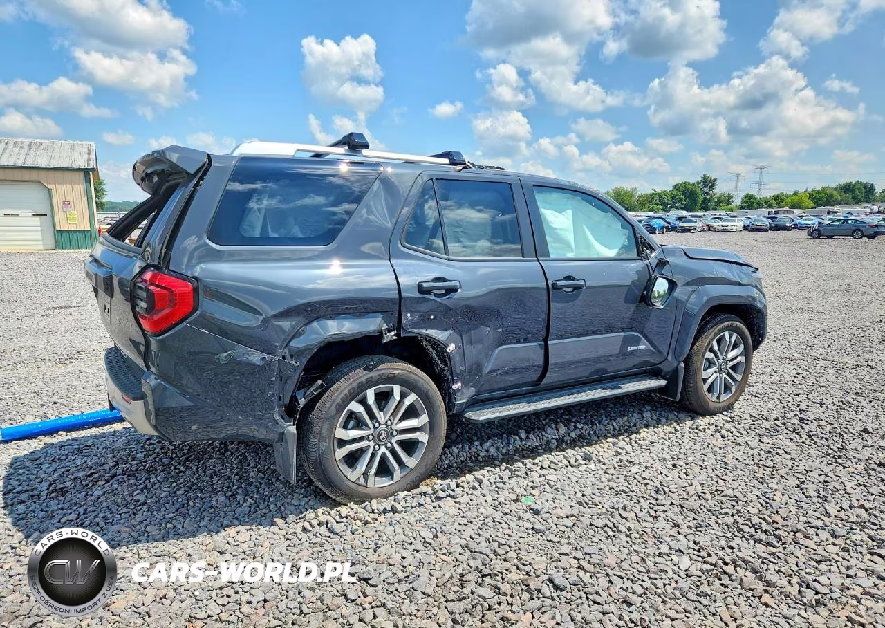 2026 Toyota 4Runner Limited VIN:JTEVA5BR1T5103703 - 3